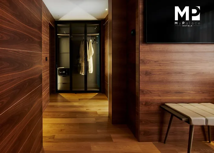 Mypalace Hotel León