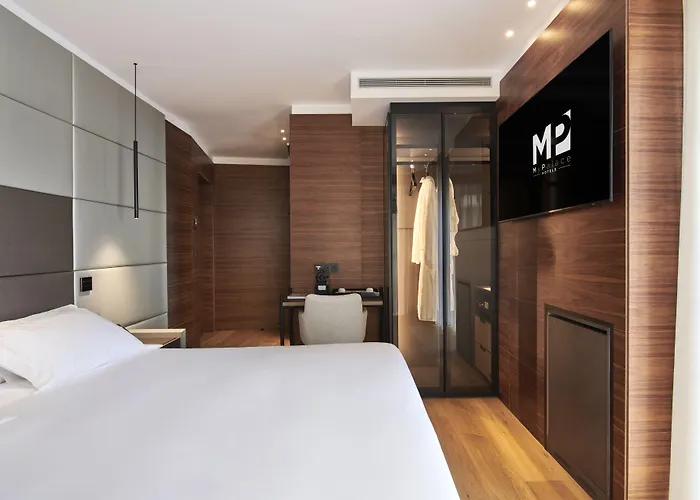 מלון Mypalace 4*